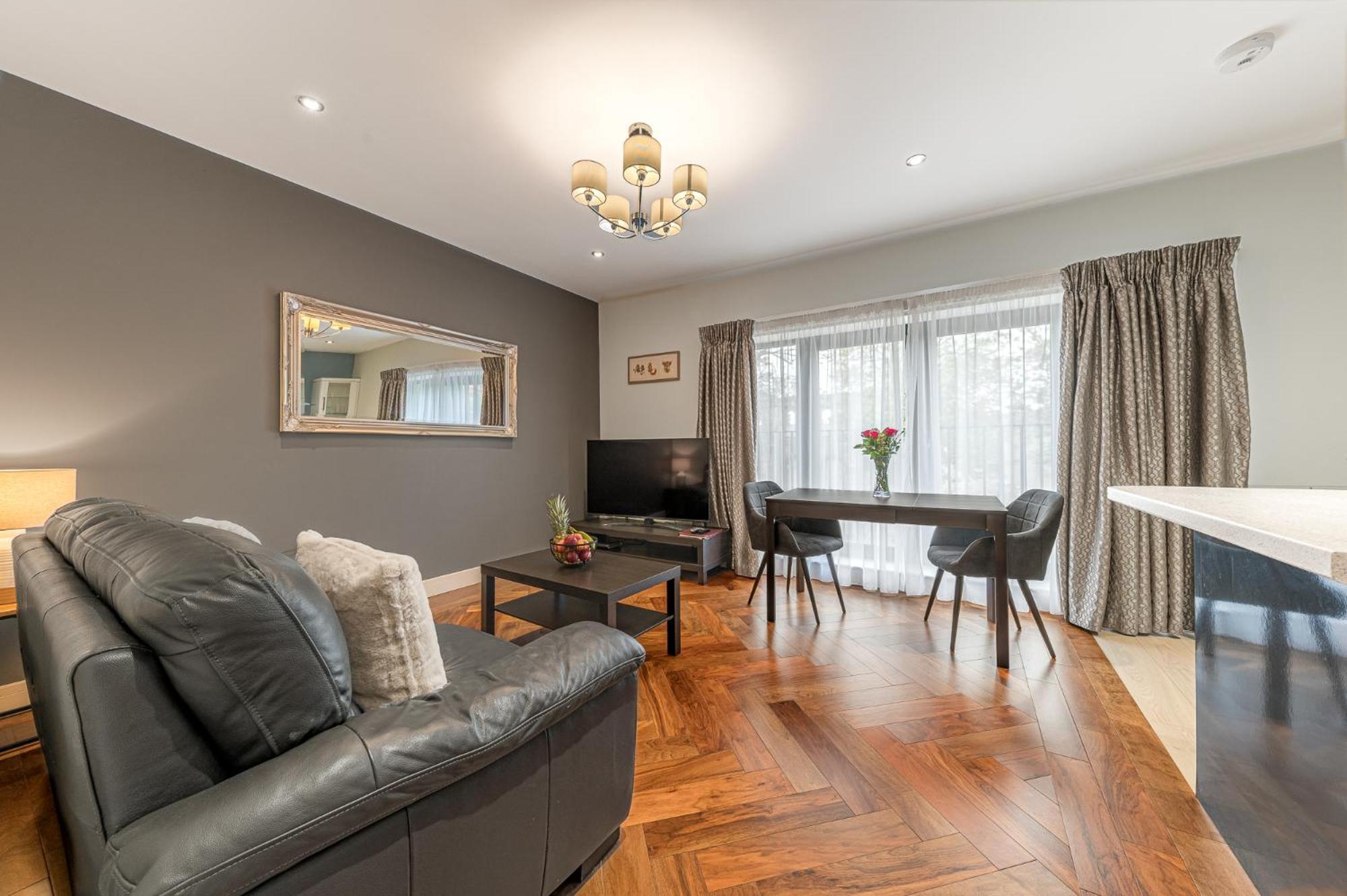 Abbey Apartments Modern Aparthotel For Tourists & Professionals Barrow-in-Furness Room photo